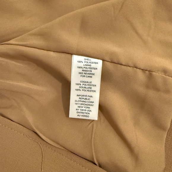 T TAHARI JACKET - Picture 6 of 6